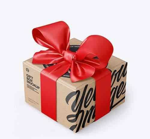 موك اب صندوق هدايا ورق كرافت مع قوس مربوط Kraft Paper Gift Box With Tied Bow Mockup